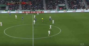 凯文-麦卡利斯特：当然想参加世界杯，阿根廷右后卫竞争很激烈